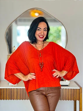 Combo Blusa Bassi + Colar