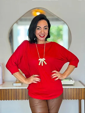 Combo Blusa Canoa + Colar